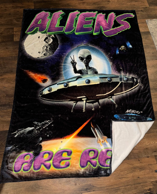 Aliens Are Real - Blanket